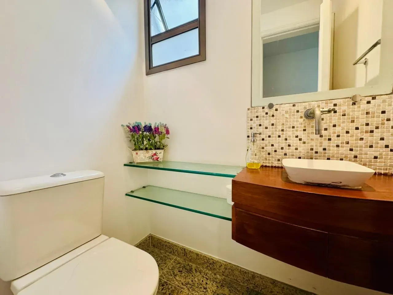 Apartamento mobiliado com 3 quartos e 3 banheiros — photo 27