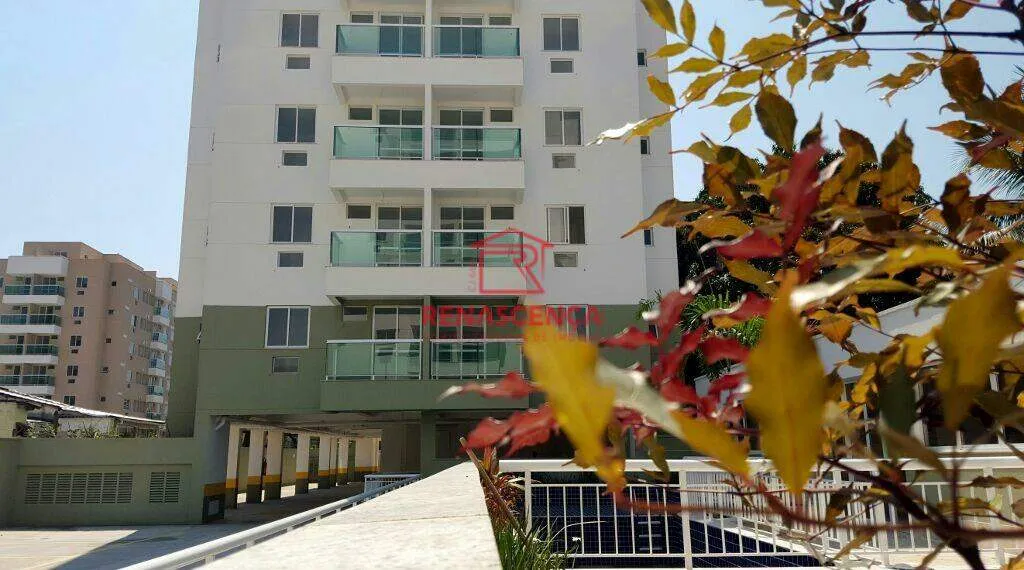 Apartamento de 2 dormitorios con vistas a la ciudad y montañas — photo 28