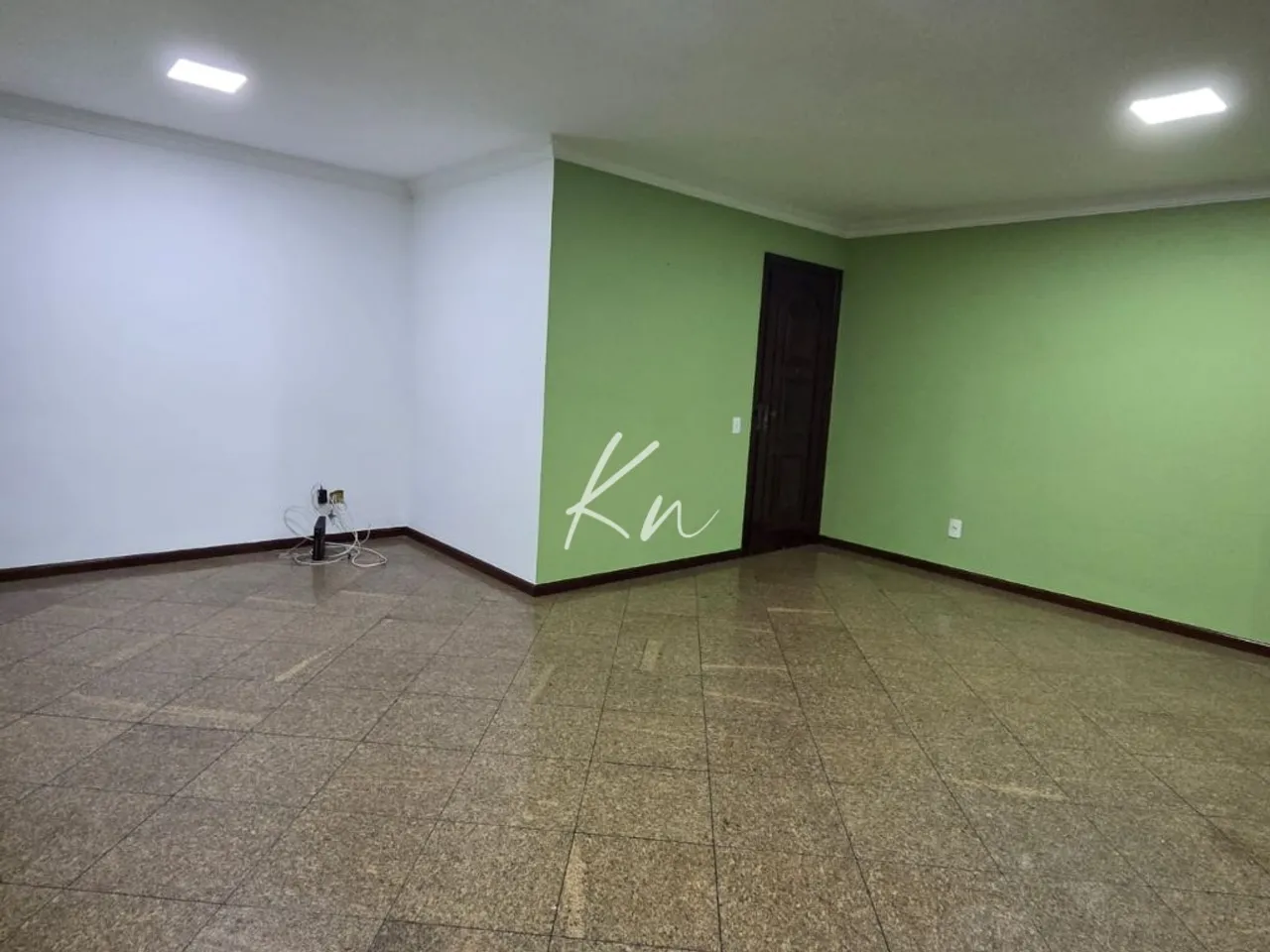 Unfurnished apartment with 3 bedrooms and 2 parking — photo 10