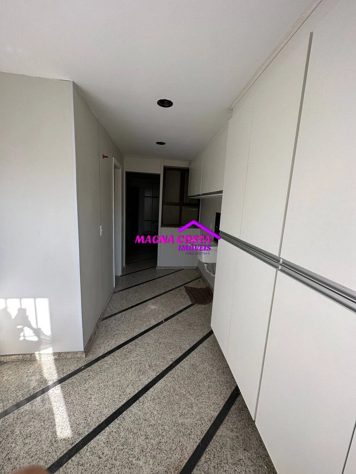 Cobertura de 4 quartos com terraço e varanda — photo 15
