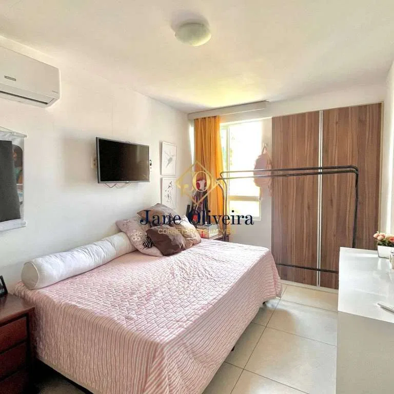 Furnished 2-bedroom apartment with a suite — photo 3