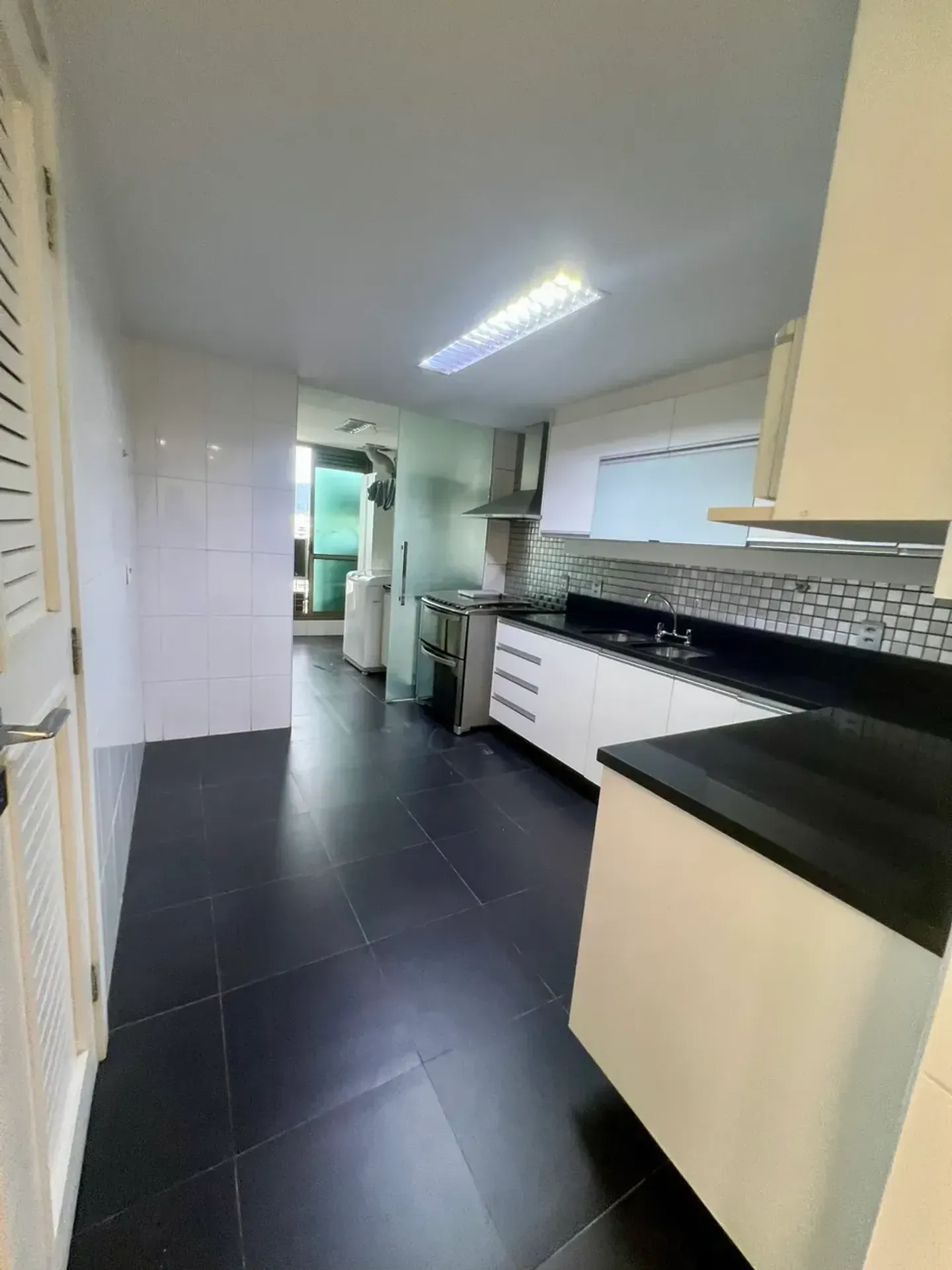 Apartamento de 3 quartos com varanda gourmet — photo 9