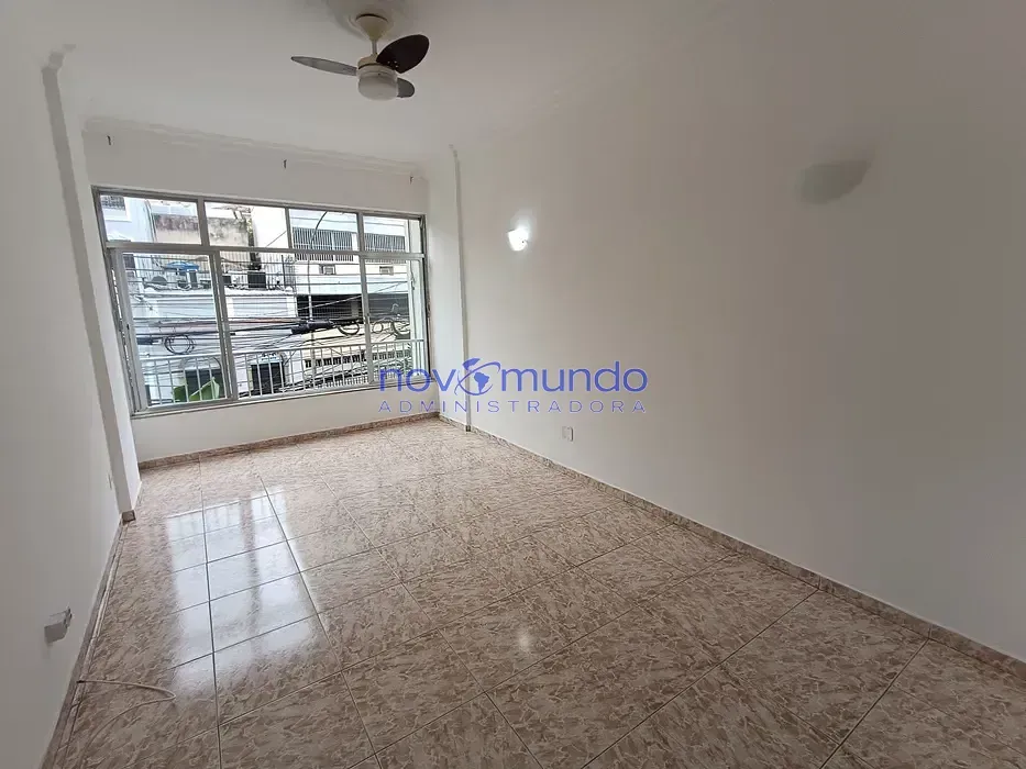 Unfurnished 2-bedroom apartment with 2 bathrooms — photo 10