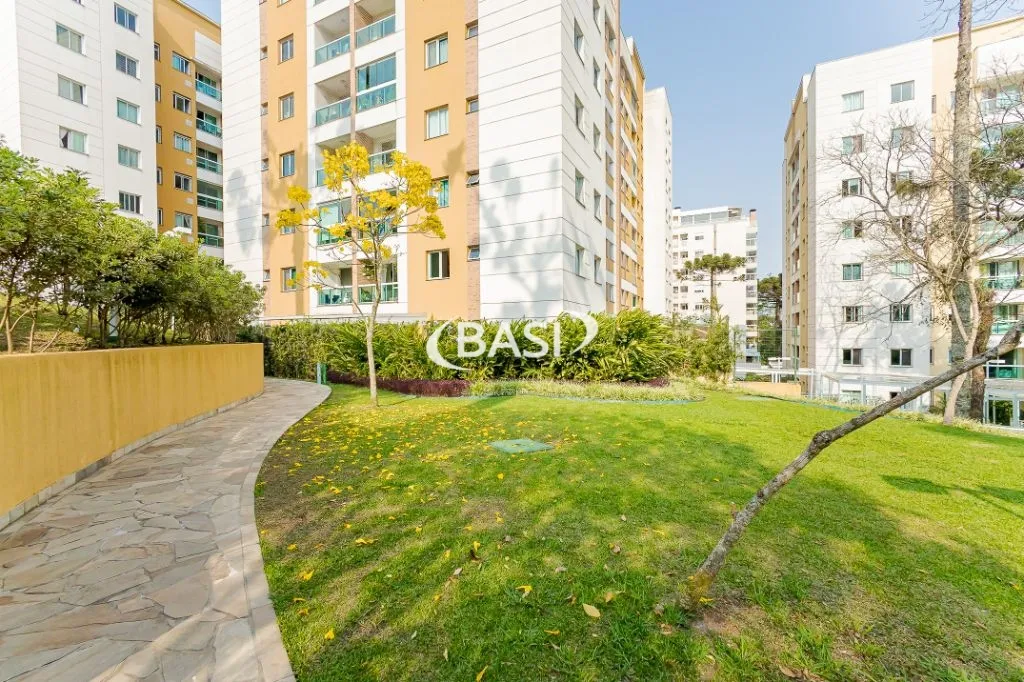 70 m² apartment with a home office and a washing machine — photo 62