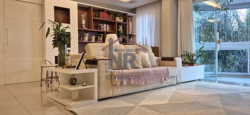 Apartamento mobiliado de 2 quartos com varanda envidraçada — photo 12