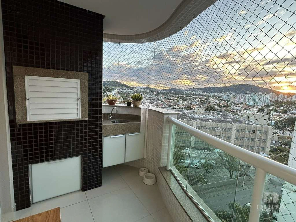 Apartamento amueblado de 147 m² con parrilla en la terraza — photo 4