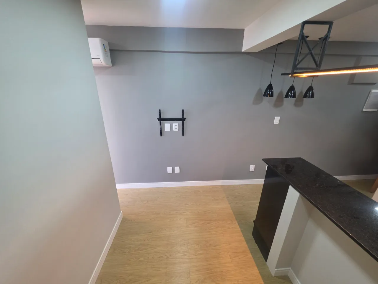 Apartment, 30 m², with wood or laminate floors — photo 8