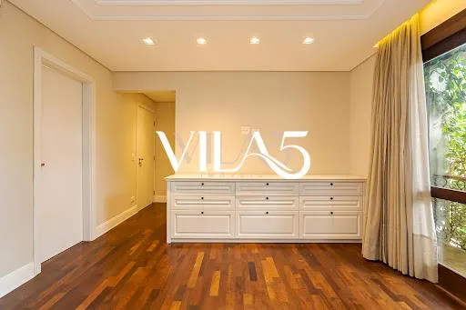 3-bedroom house with a bathtub in Curitiba — photo 6