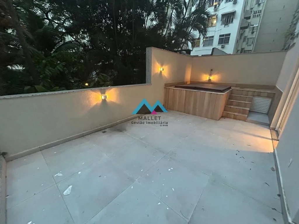 1-bedroom apartment with terrace and pool — photo 25