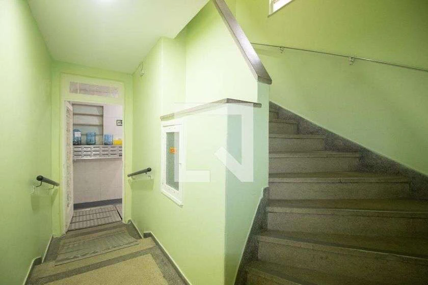 Furnished 67 m² apartment with 2 bedrooms and 1 bathroom — photo 30