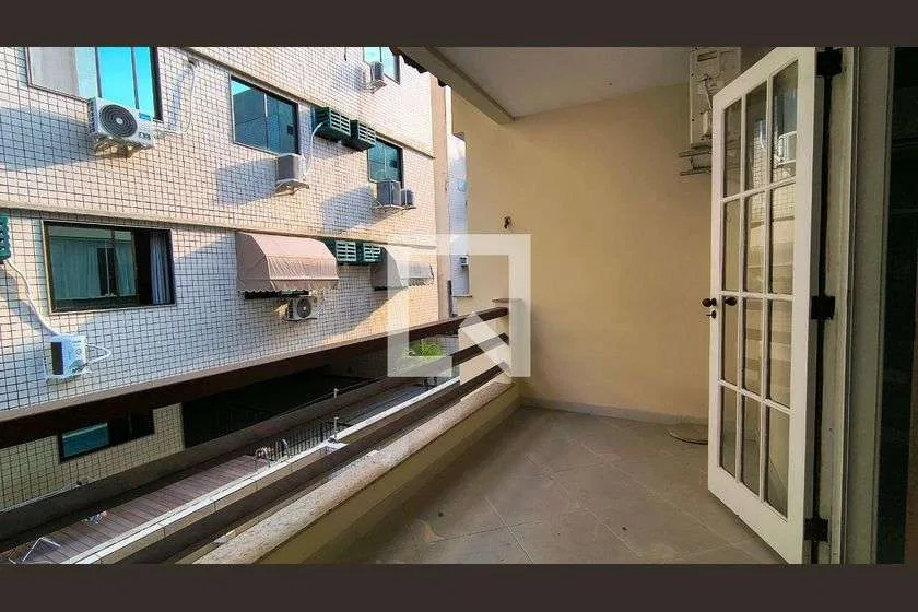 Sobrado em condomínio com 3 suítes e varanda de vidro — photo 18