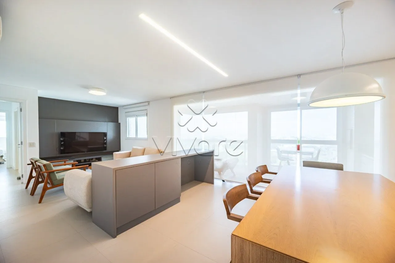 3-bedroom apartment with 4 bathrooms and 268 m² — photo 6