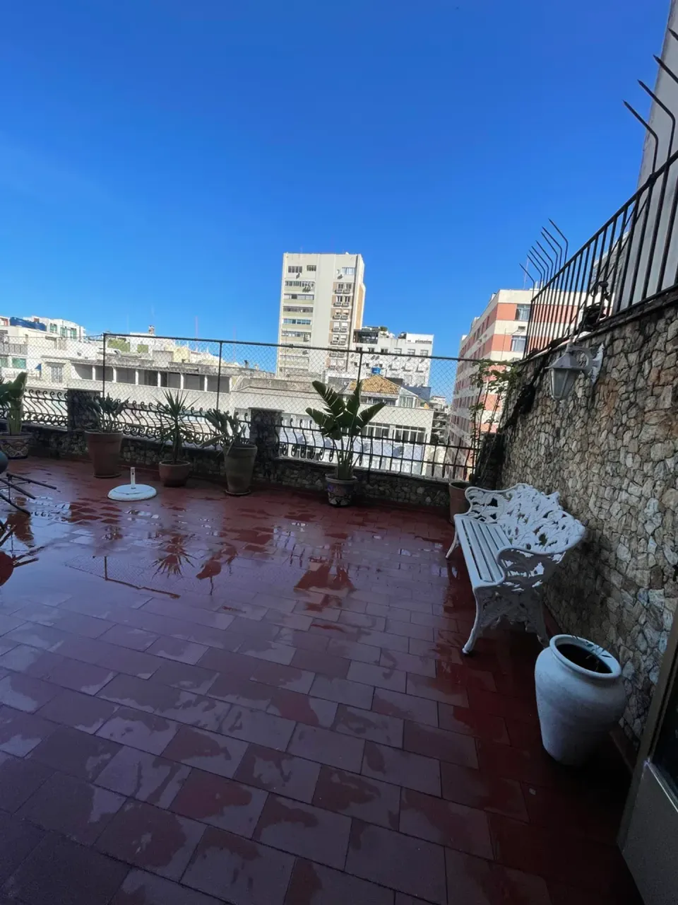 Apartamento mobiliado com 4 quartos e 5 banheiros — photo 15