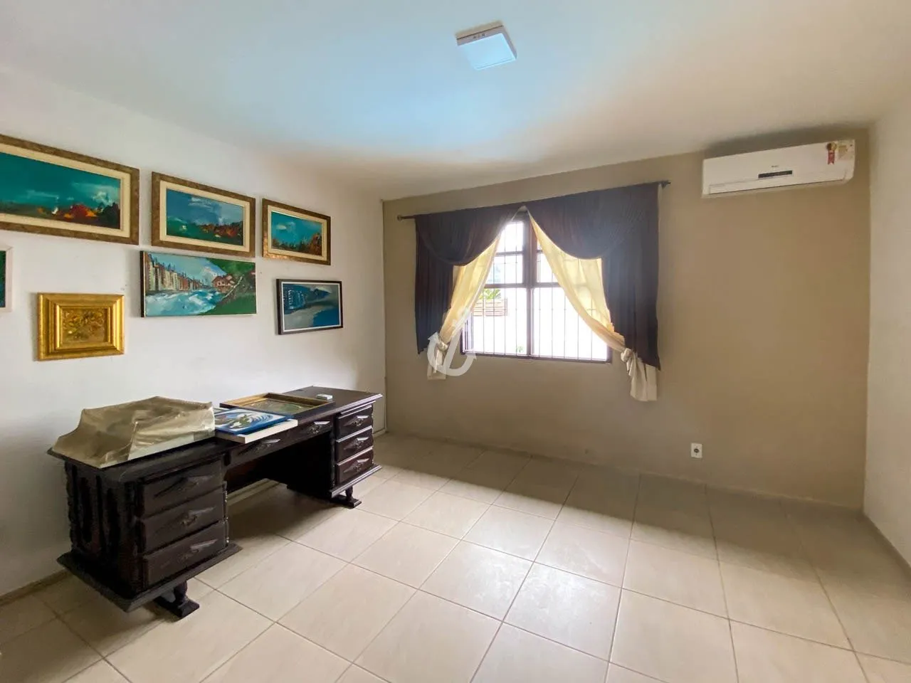 Rental house with 5 bedrooms and 4 parking spots — photo 8