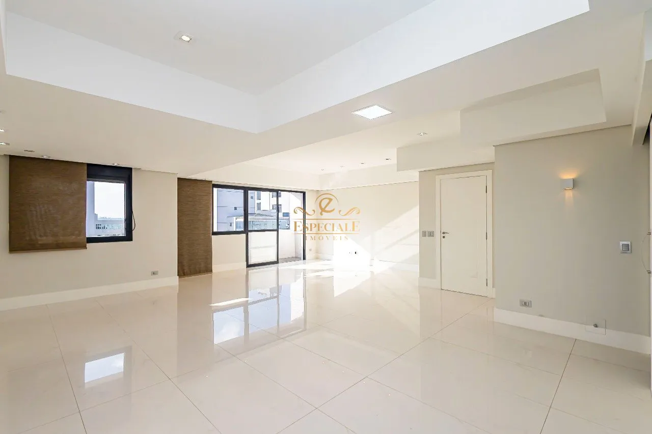 3-bedroom apartment with 5 bathrooms and 2 parking spaces — photo 3