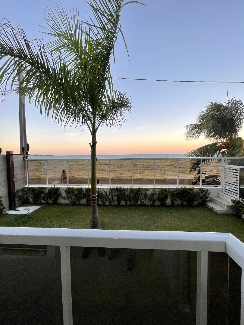 Furnished apartment, 50 m², with a water view — photo 14