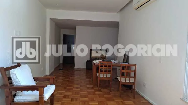 Apartamento, 79 m², com janelas do piso ao teto — photo 3
