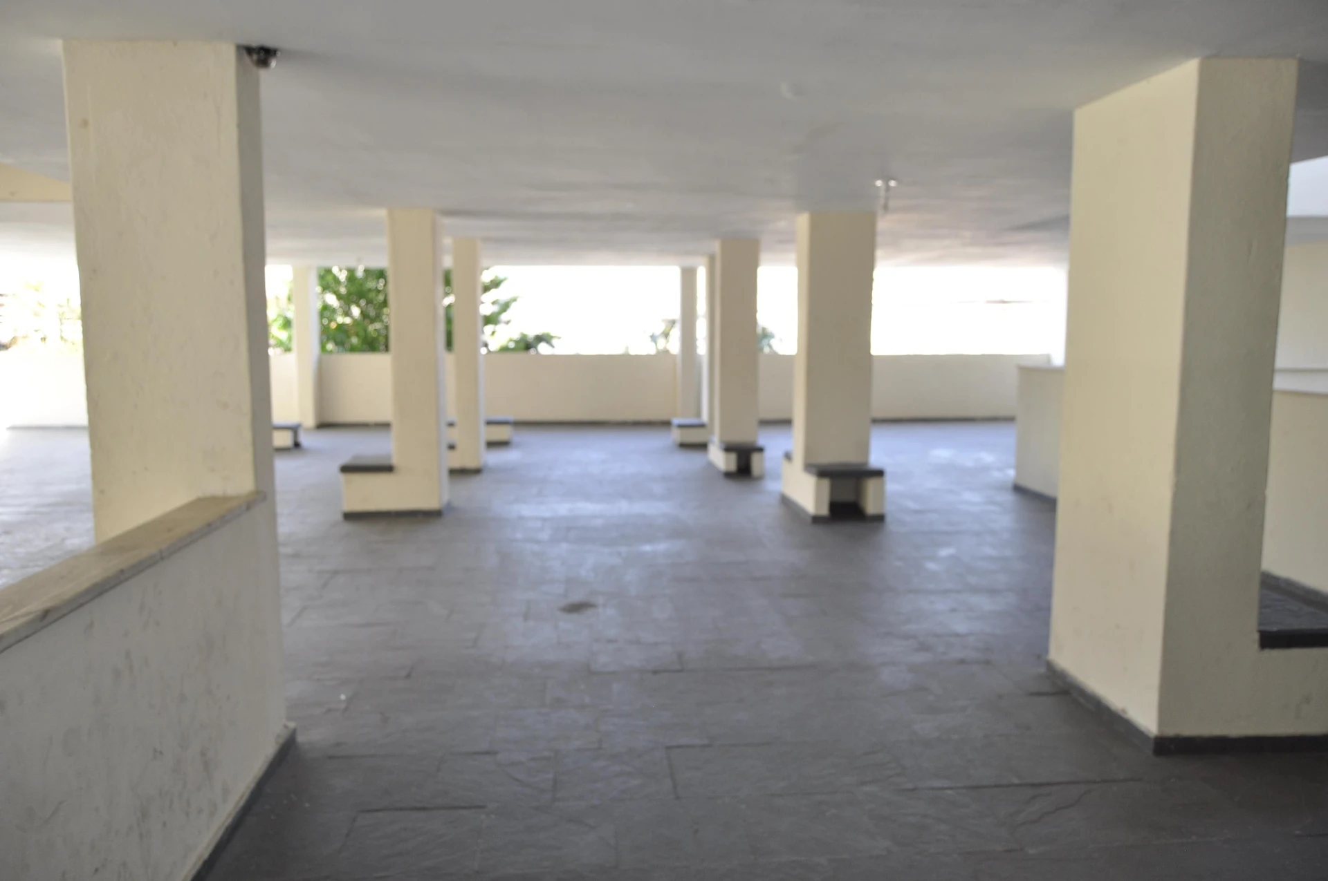 Rental apartment with 2 bedrooms and 1 parking spot — photo 22