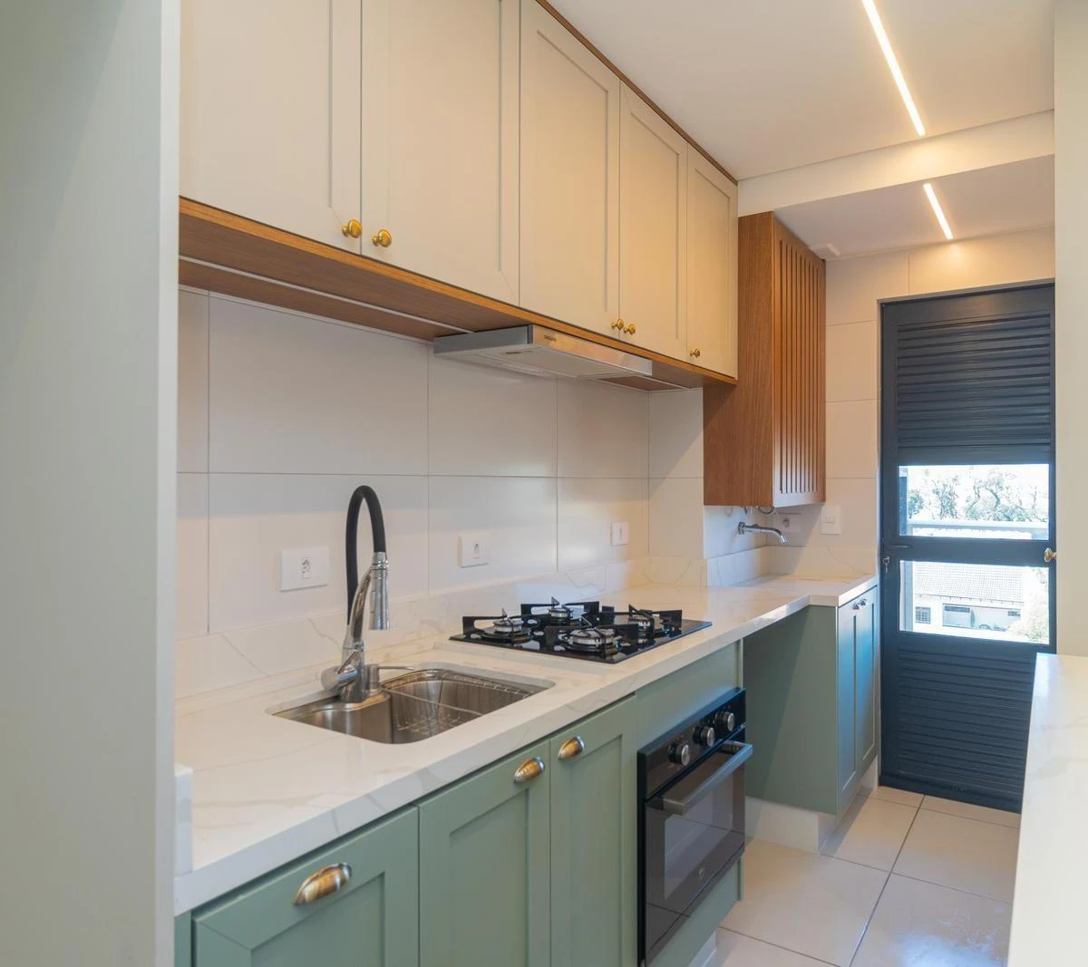 2-bedroom apartment in a building with a gym