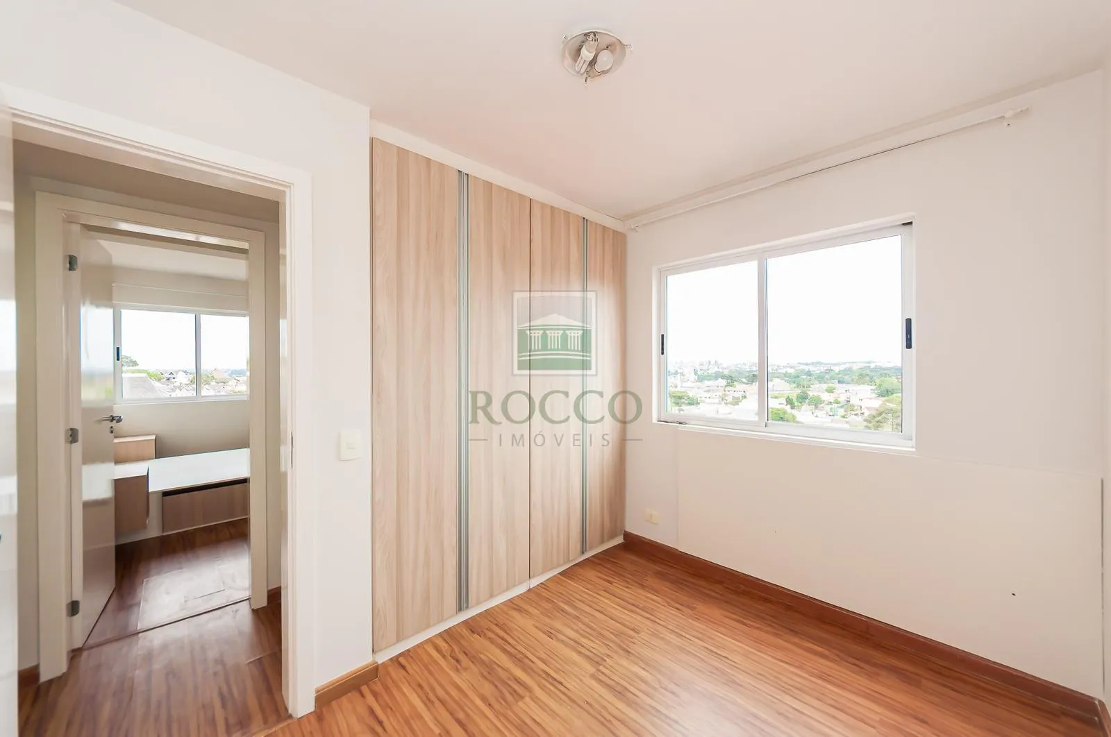 Рабочее место и 2 спальни: квартира 65 м² — photo 26
