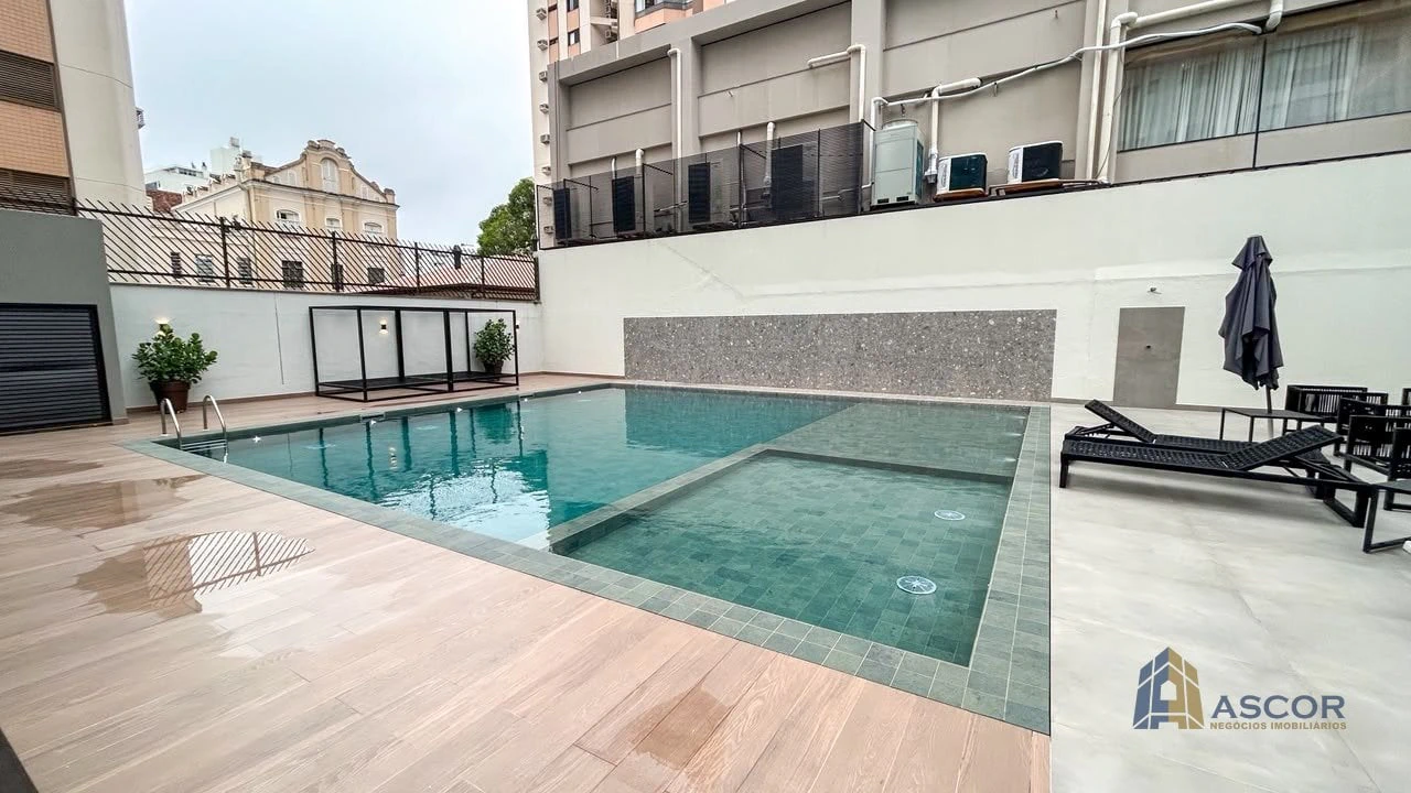 3-bedroom apartment with a bathtub in Florianópolis — photo 20