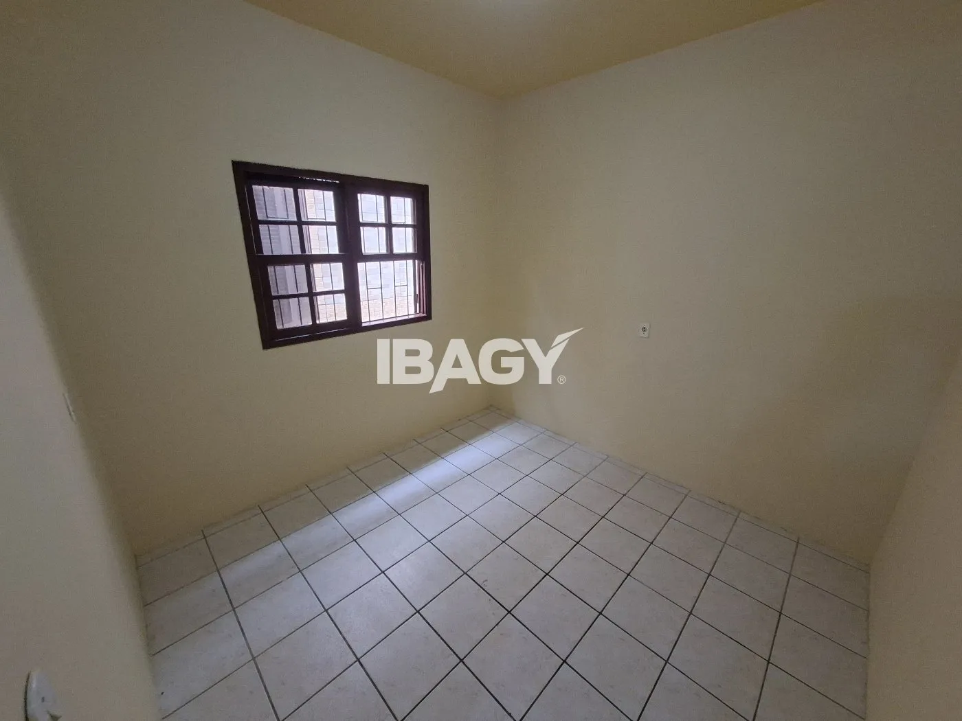 4-bedroom house with a water view in Florianópolis — photo 9