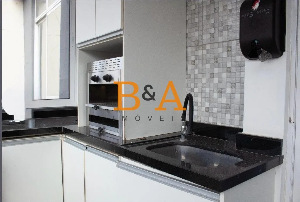 Furnished apartment, 120 m², with a glass-enclosed balcony — photo 13