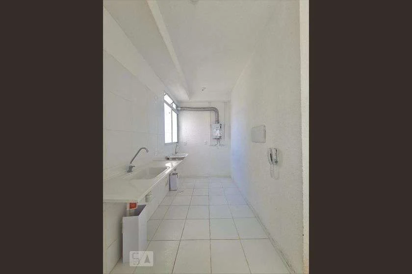 Apartamento de 2 quartos com cozinha separada e 40 m² — photo 13