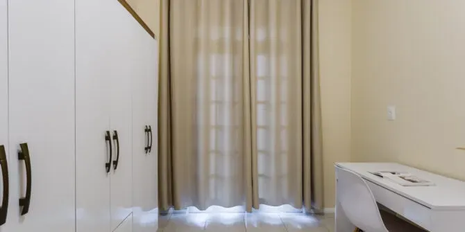 Washing machine in a one-bedroom apartment — photo 11