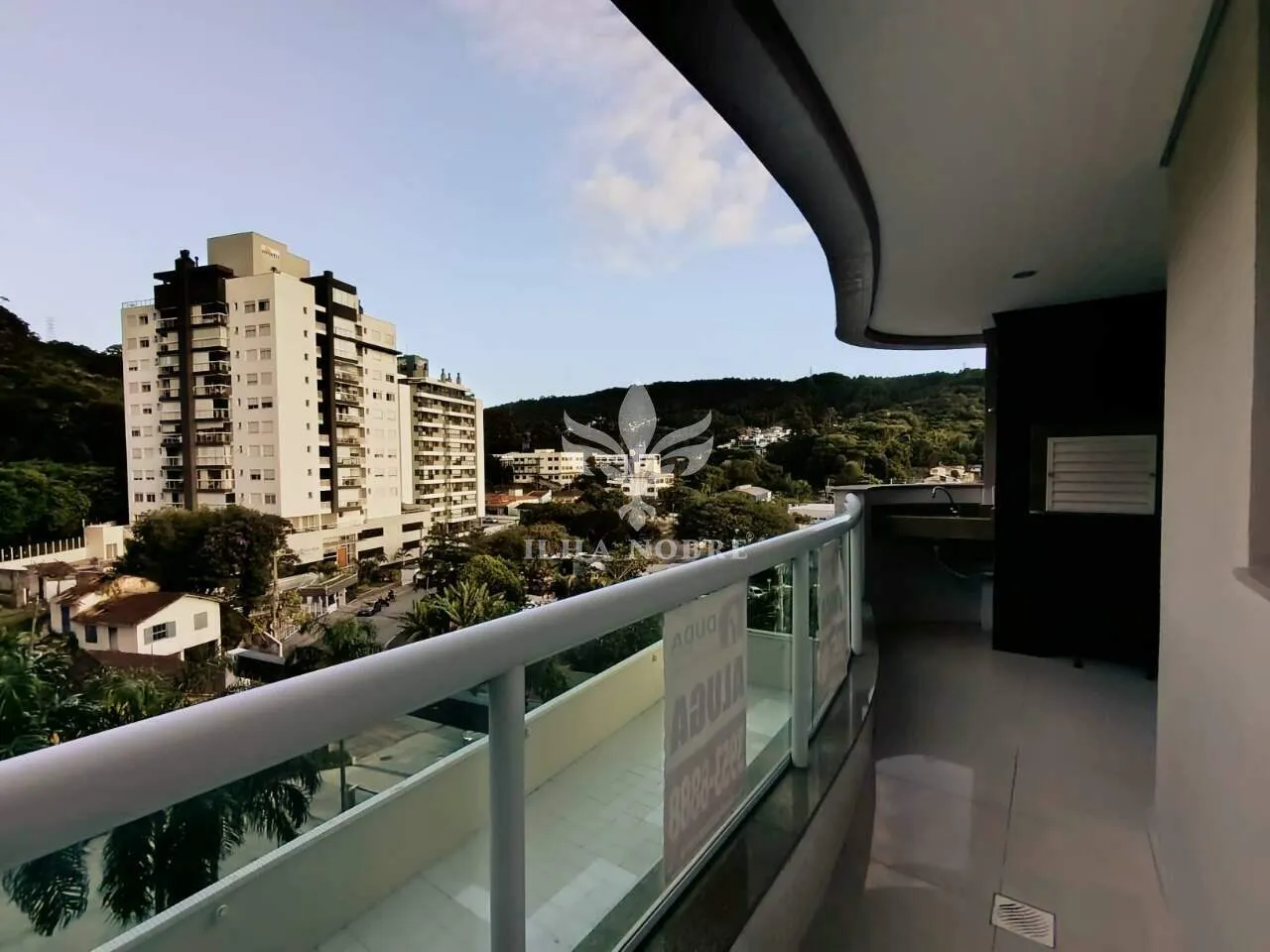 Furnished apartment, 128 m², with a grill on the balcony — photo 34