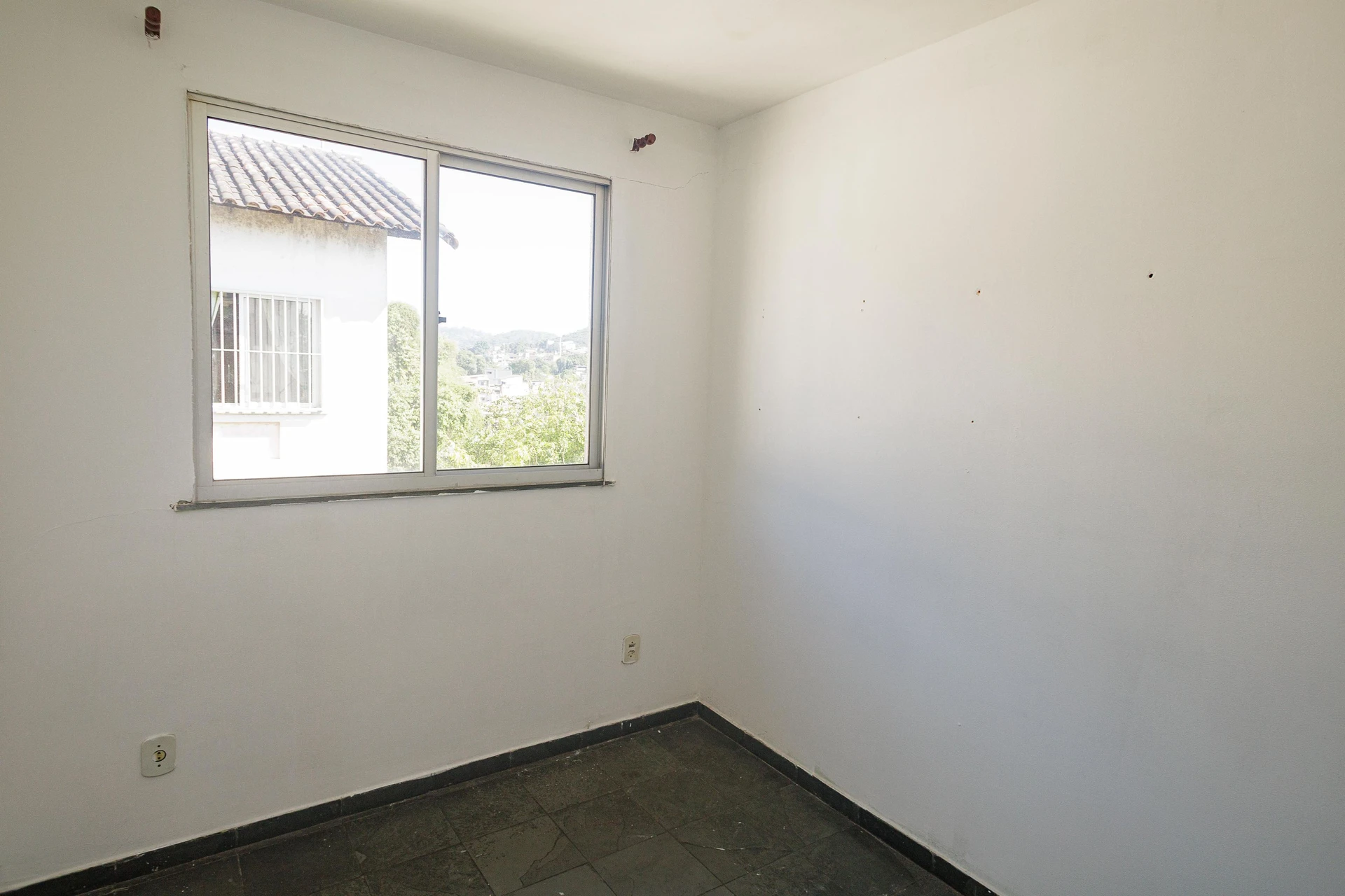 Unfurnished apartment with 2 bedrooms and 1 parking spot — photo 7