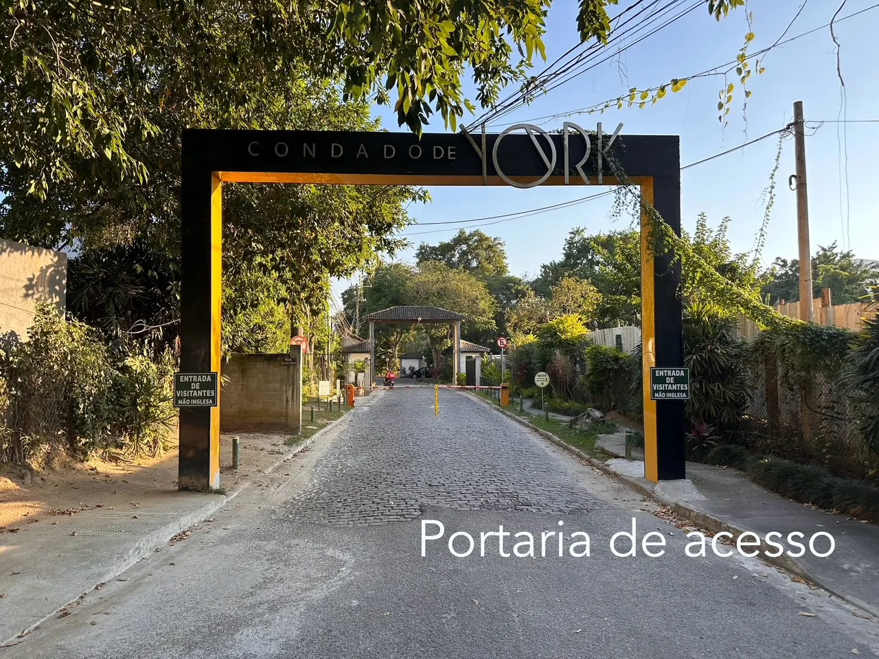 House with open-plan kitchen and 4 bedrooms, 220 m² — photo 26