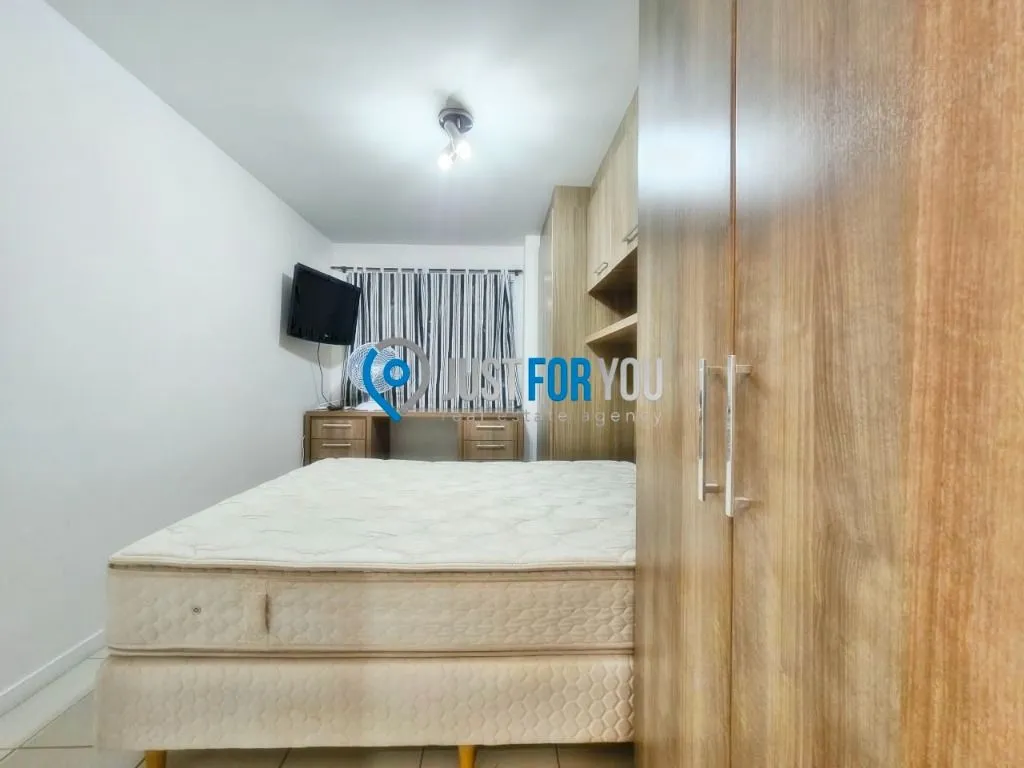 Furnished 2-bedroom apartment, 68 m², 1 parking space — photo 3