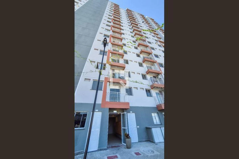 2-bedroom 38 m² apartment to rent with 1 bathroom — photo 45