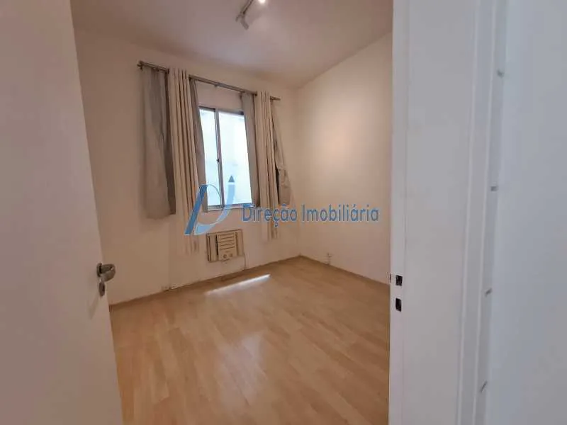 2-bedroom apartment with a walk-in closet in Rio de Janeiro — photo 12
