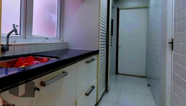 4-bedroom apartment with a washing machine in Rio de Janeiro — photo 24