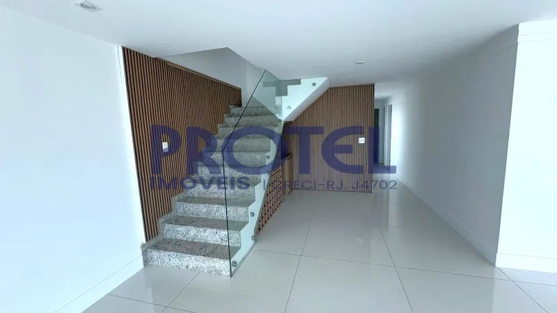 Unfurnished penthouse with 4 bedrooms and 5 bathrooms — photo 5