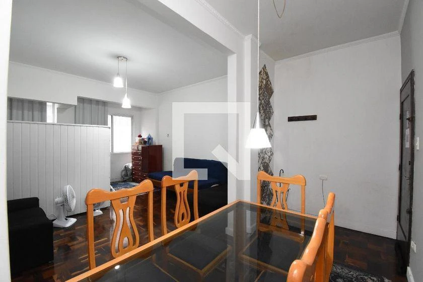 Apartment with wood floors, 2 bedrooms and 130 m² — photo 2