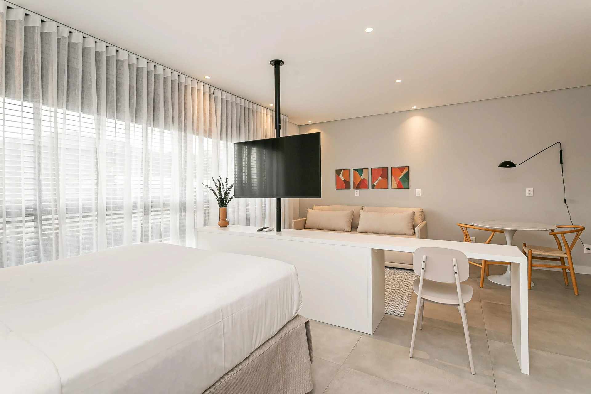 Estudio amueblado de 55 m² con 1 dormitorio y 2 baños — photo 29