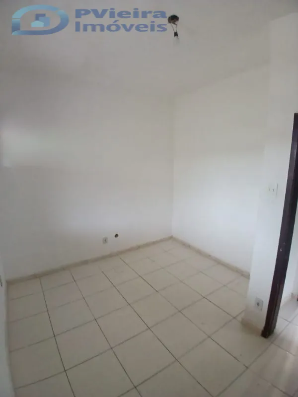 2-bedroom apartment with a mountain view — photo 2