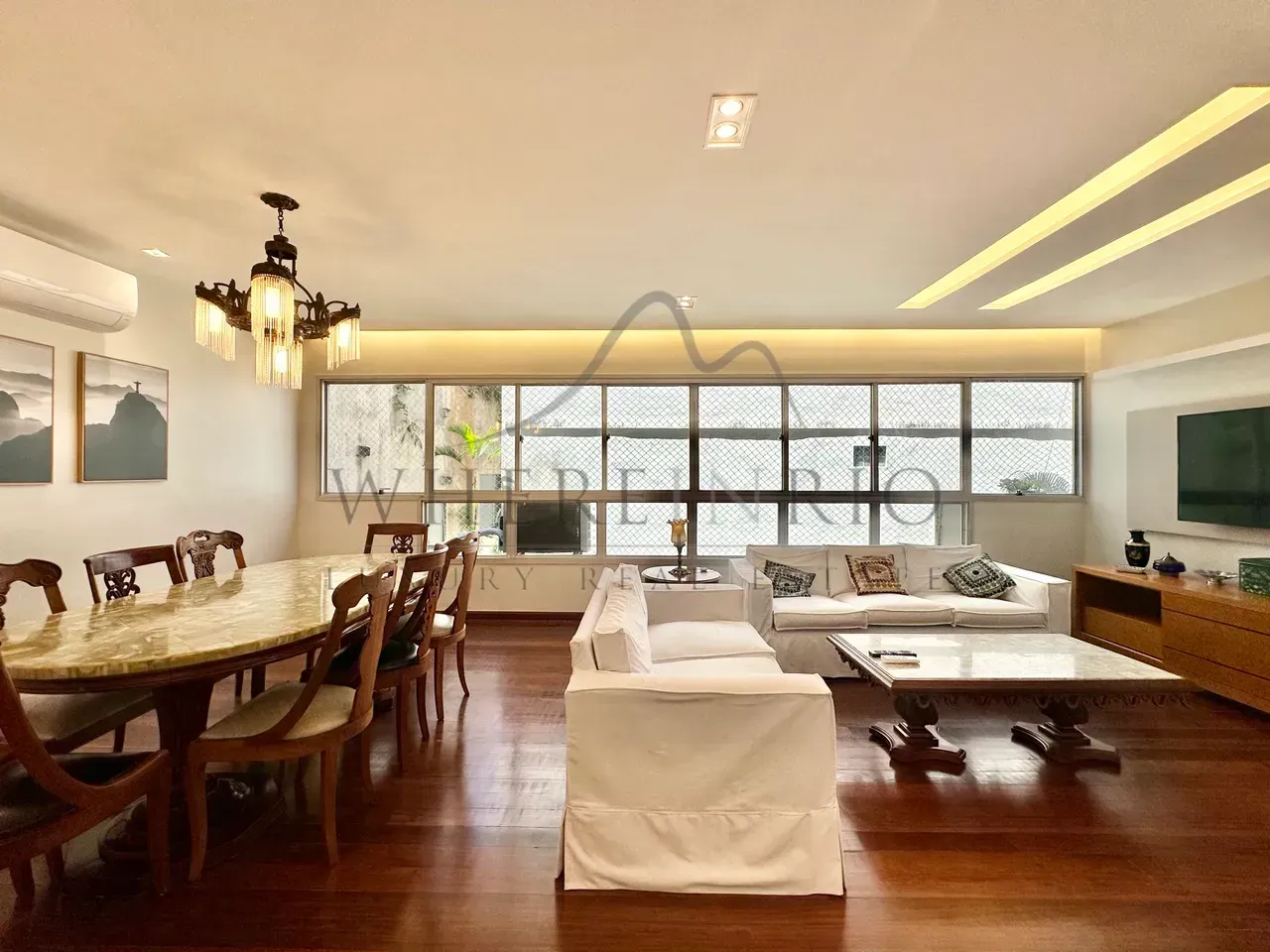 Apartment with 4 bedrooms and a closed kitchen with gas stove — photo 15