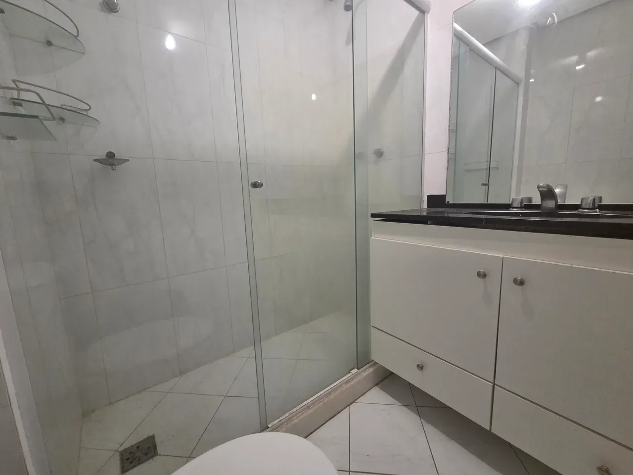 5-bedroom apartment in a building with a sauna — photo 31