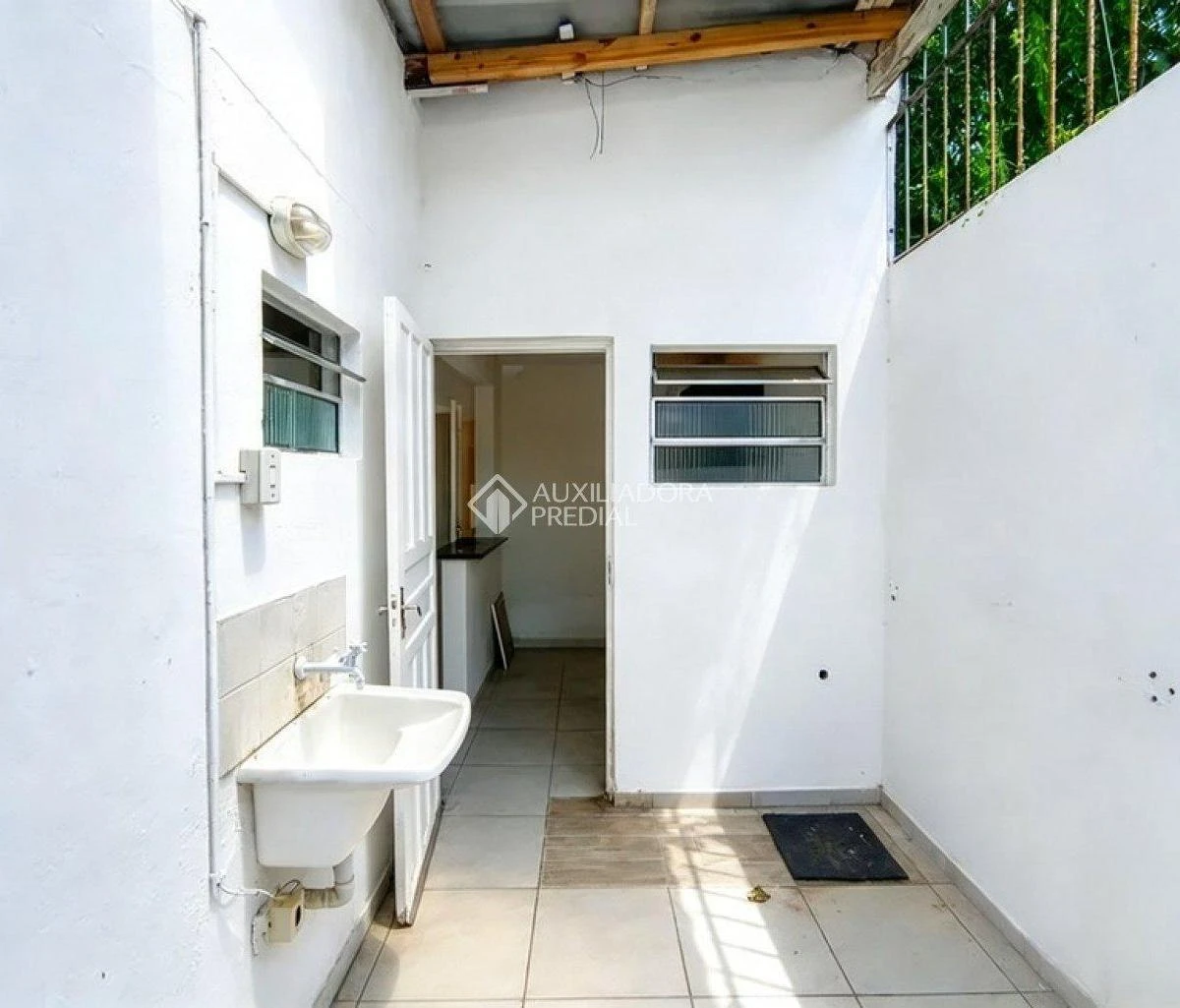 1 quarto e vista para a água: casa de 45 m² — photo 18