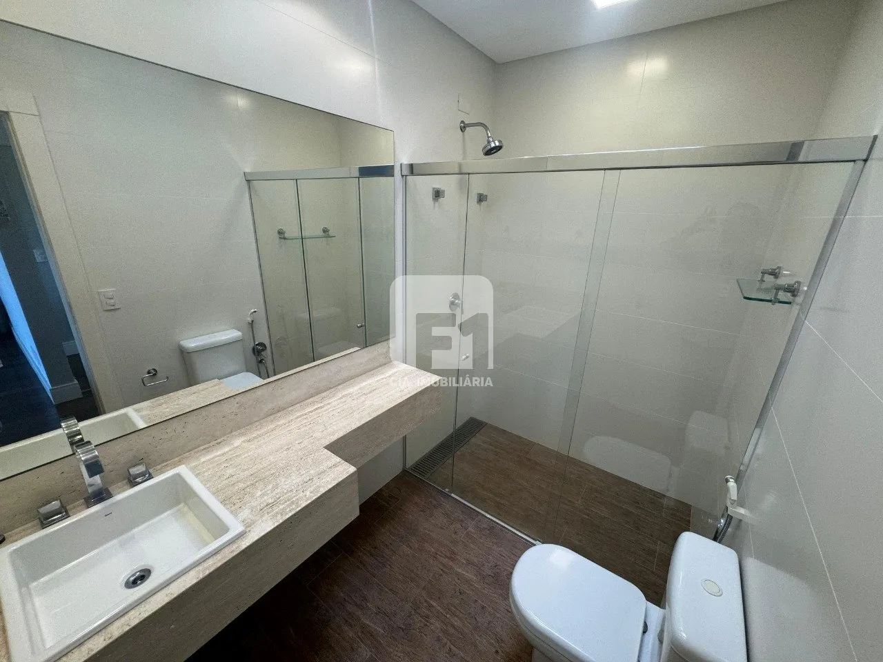Furnished house with 7 bedrooms and a real desk — photo 68