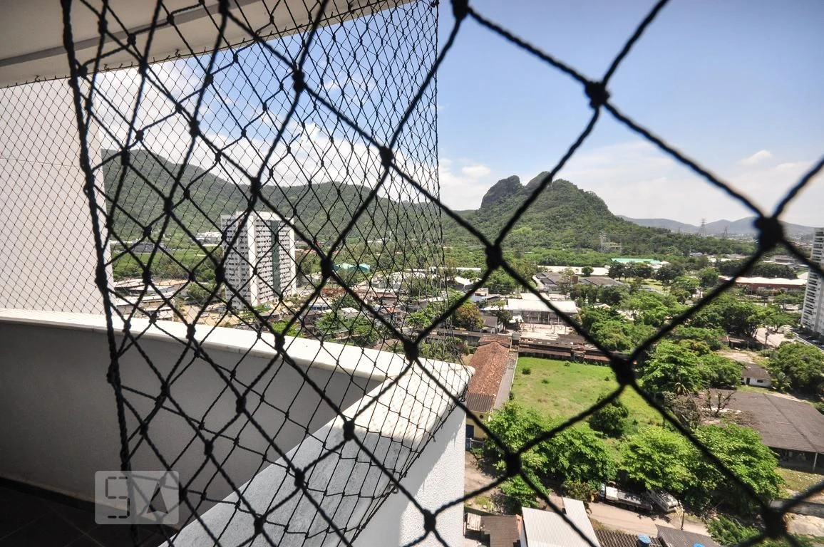2-bedroom apartment with a mountain view in Rio de Janeiro — photo 39