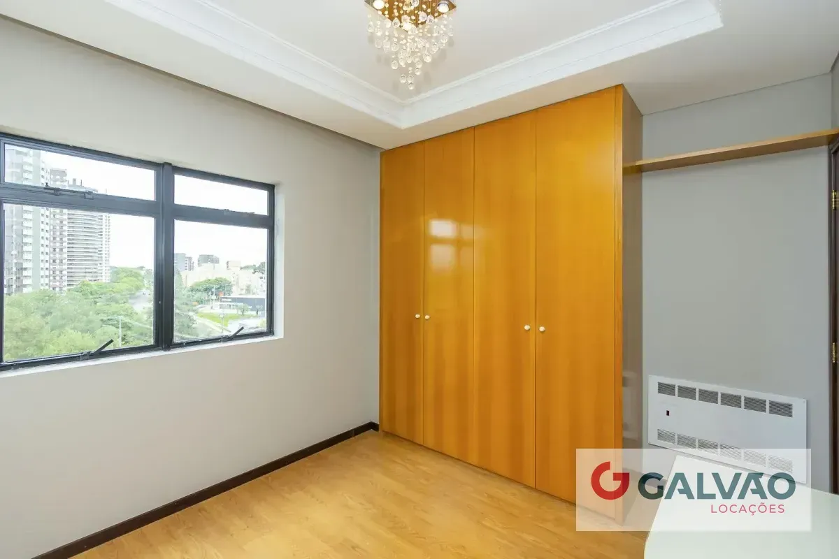 Apartment, 180 m², with a bathtub — photo 3
