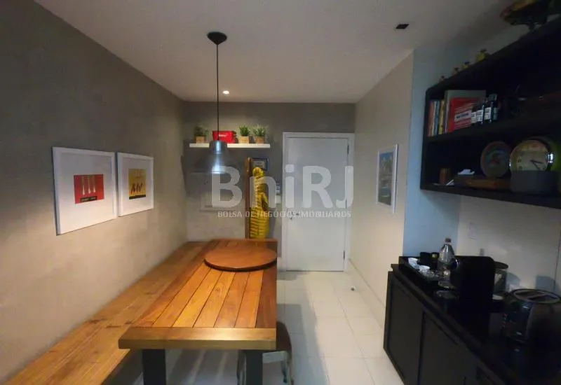 Furnished apartment with 4 bedrooms and a gas stove — photo 20