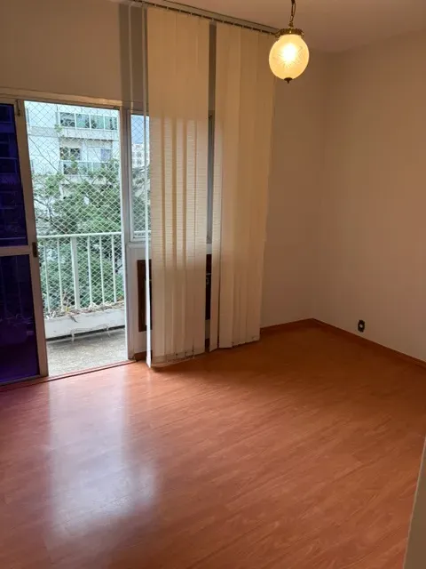Unfurnished 3-bedroom apartment with 3 bathrooms — photo 27