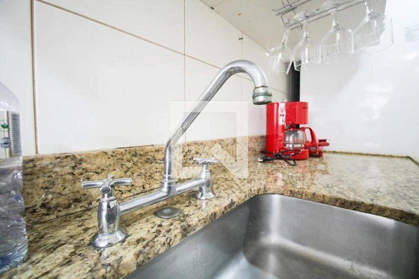 Apartamento mobiliado de 2 quartos com varanda e vaga — photo 24