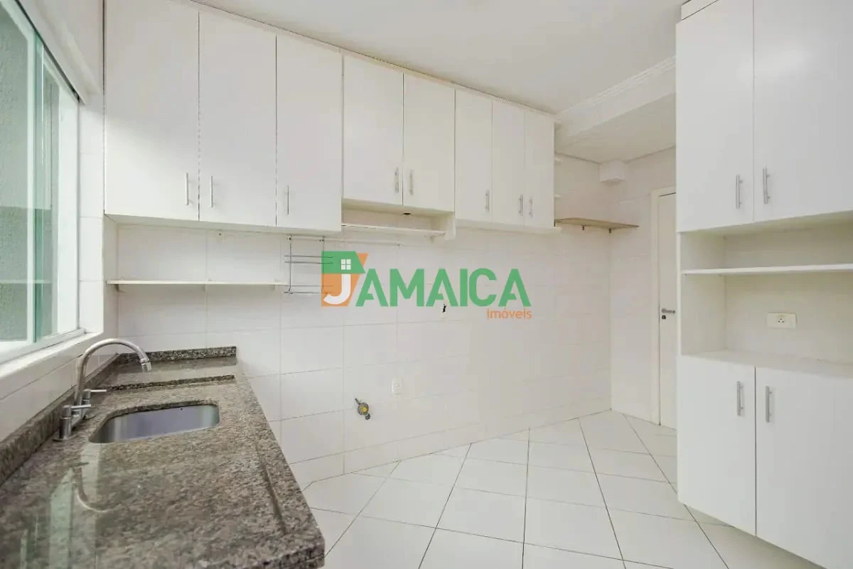 Casa, 190 m², com banheira — photo 14